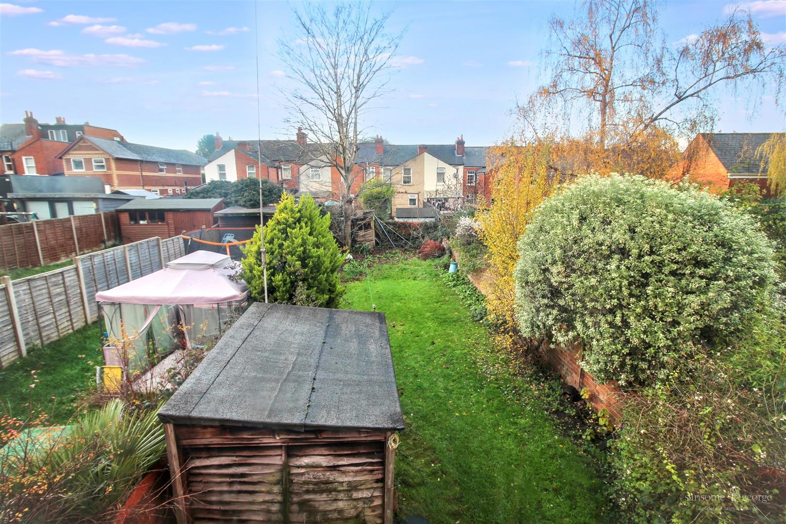 4 bed property in Wantage Road, Reading